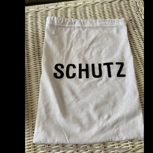 Schutz white shoes ( Rare ) - Picture 6 of 6